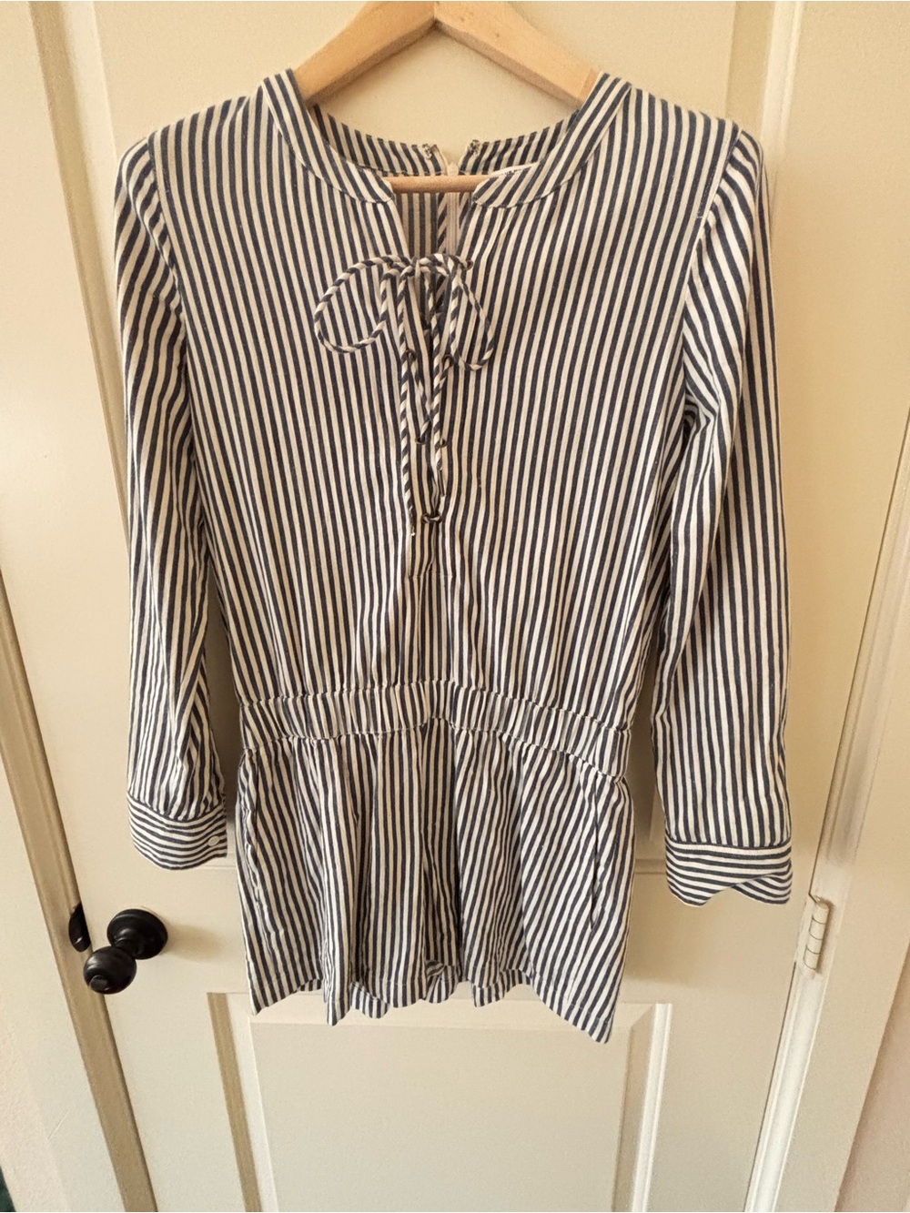 Club Monaco Blue & White Striped Long Sleeve Romper | Size 4